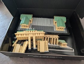 LEGO ARCHITECTURE: Brandenburg Gate (21011)