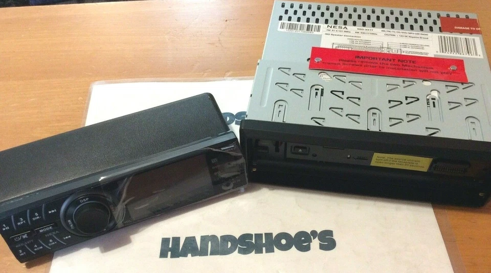 NESA NSD-337T 3.2" SINGLE DIN IN-DASH MONITOR WITH BUILT-IN DVD/USB/SD *B3 - Image 3 of 4