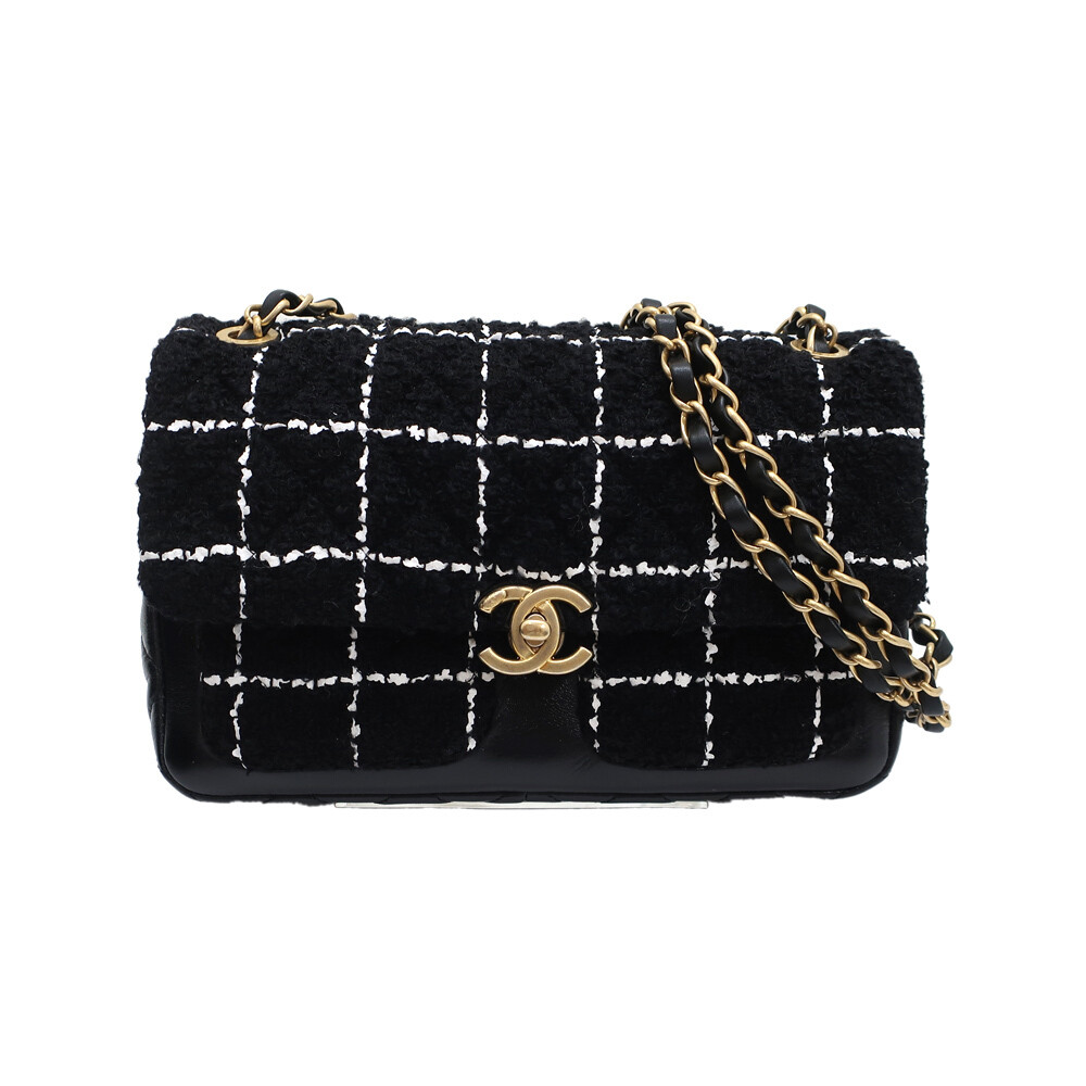 CHANEL 2023-2024 AW Tweed Lamb Flap Bag with Chain Shoulder Strap bg09802