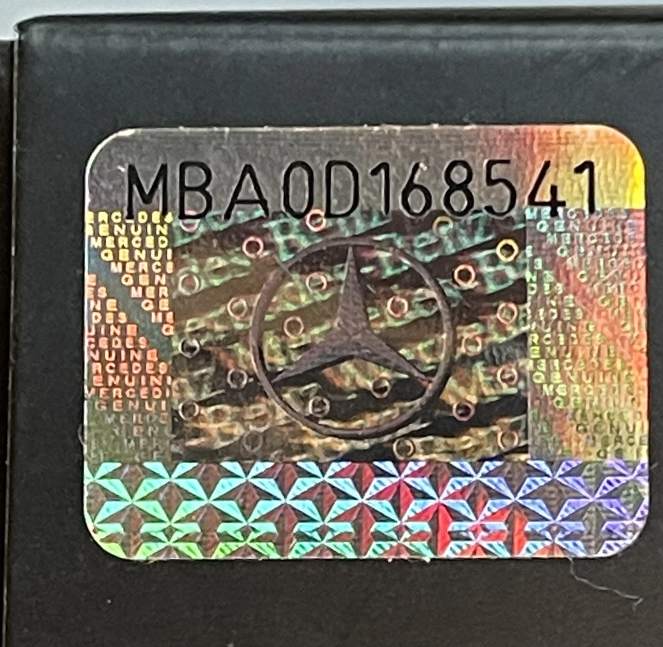 SMART FORTWO COUPE 1:43 TOY YELLOW METAL CAR MODEL BOX DAIMLERCHRYSLER MERCEDES - Image 4 of 4