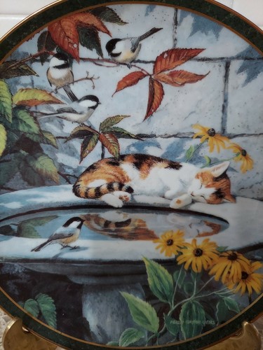 Bradford Exchange Nosy Neighbors Collectors Plate 8" LIFEGUARD ON DUTY FREE SHIP - Picture 2 of 4