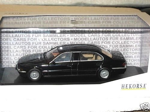1/43 BMW 750Li ブラック メタリック塗装 ケースあり 箱あり 1/43 Scale Original Manufacturer BMW 7 Series 750Li Luxury