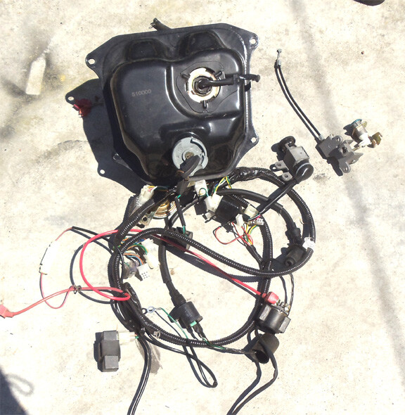 50cc scooter fuel tank with fuel pump, lockers, wires cdi, coil, other in pics eBay