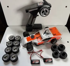1RC Racing Asphalt Modified  1/18 Brushless Controller  2 Lipos, Tires,Regulator