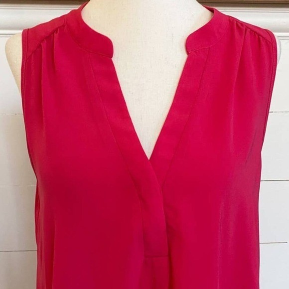 LUSH V-Neck Button Front Raspberry Sleeveless Min… - image 2