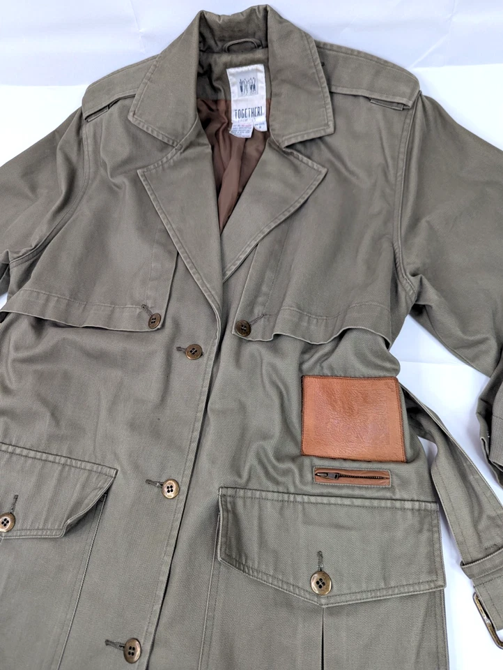 Gabardina plumero de cuero vaquero con cinturón Together de colección para mujer 8P (Pequeña) verde oliva Foto 2 de 4