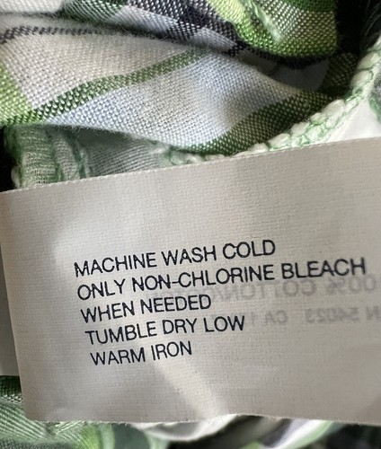 Gap Men's Green Plaid Shorts - Picture 7 of 10