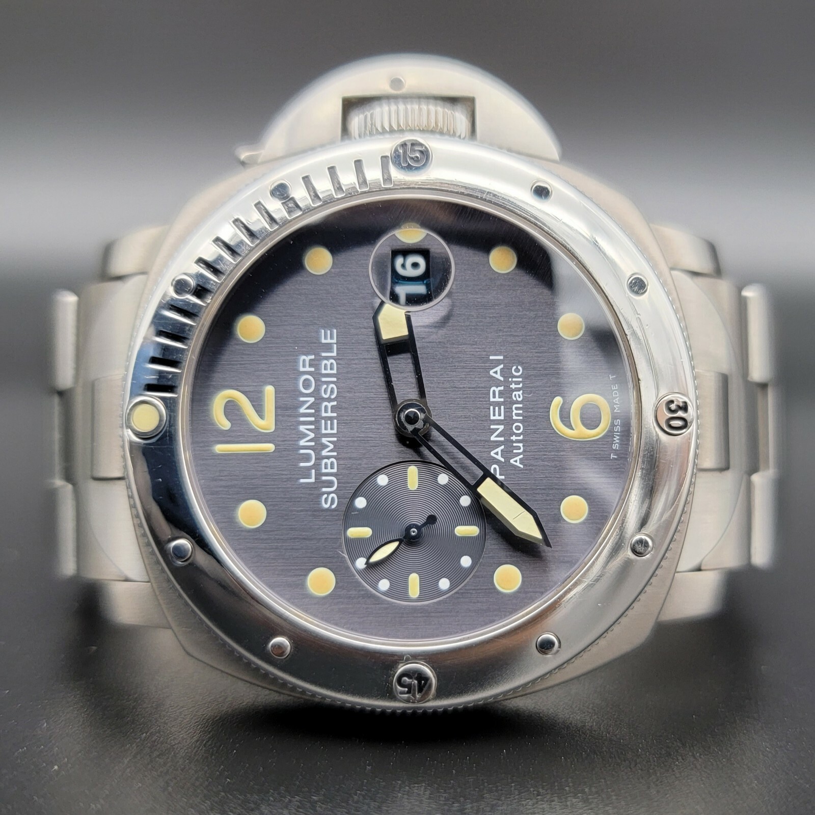 Panerai Luminor Submersible 44mm Titanium PAM00106 image