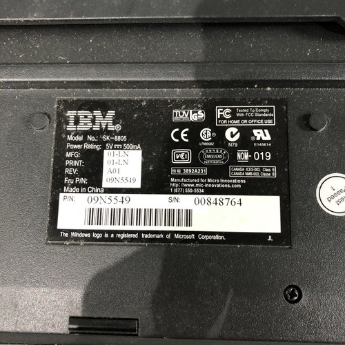 IBM SK-8805 Wired USB Ergonomic Keyboard Black - Picture 7 of 7