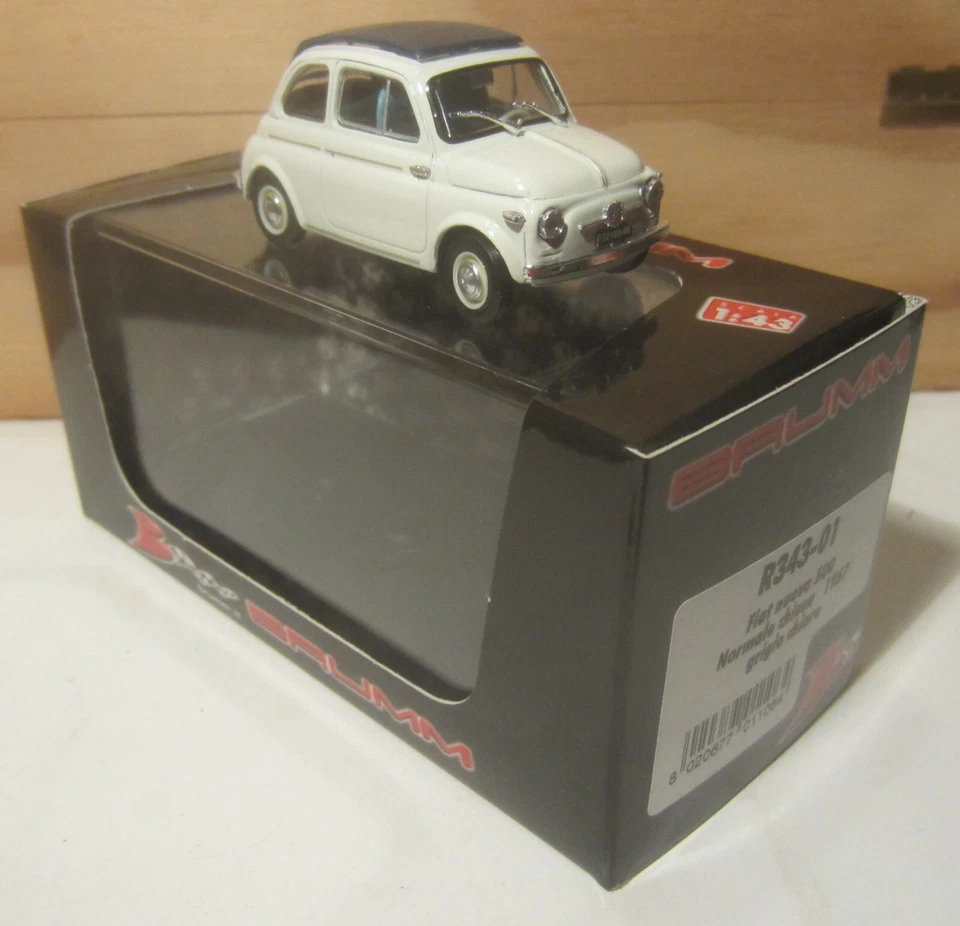 1531. BRUMM R343-01 Fiat Nuova 500 Normale Grigio chiaro/Grey chiusa/close 1957  - Immagine 3 di 4