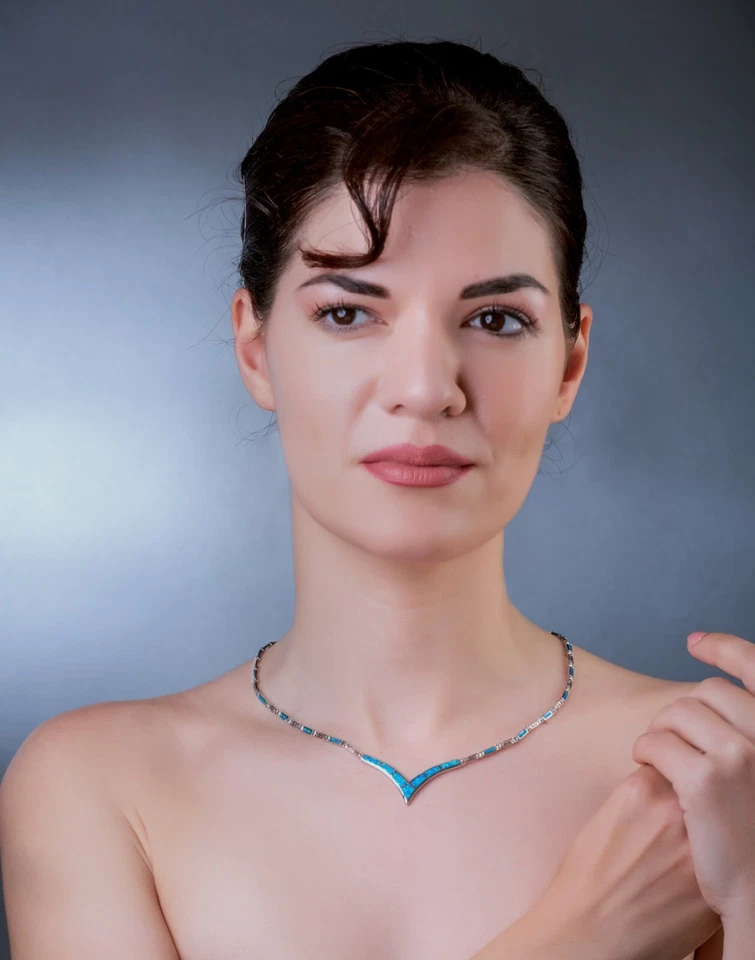 Collana in argento sterling 925 opale blu con meandro chiave greca - Immagine 2 di 4