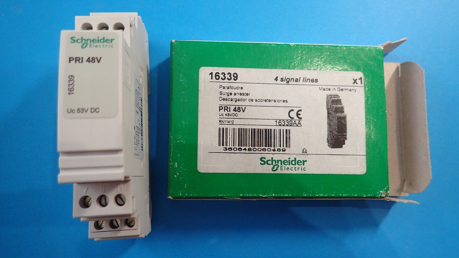 Parafoudre Schneider 16339 modulaire pour protection de ligne de courant faible blanc