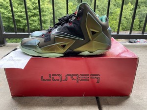 lebron 11 parachute gold