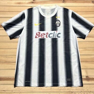 Juventus 2011 Camisa Juventus Nike JUVENTUS 2011 2012 HOME SHIRT