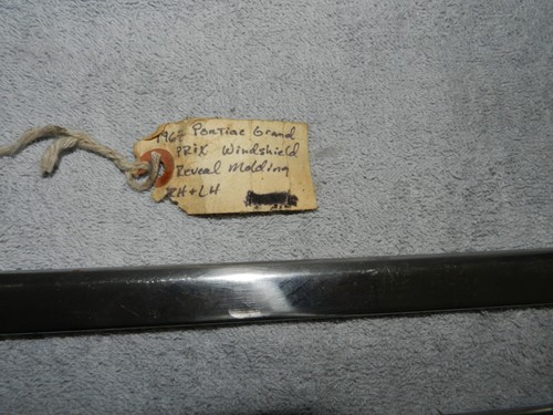 1967 Pontiac Grand Prix windshield side reveal molding Rh & Lh - Picture 4 of 11