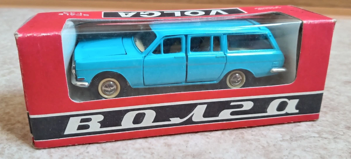 Moskvitch 408 Vert – Novoexport URSS 1/43 – Miniature Soviétique Vintage