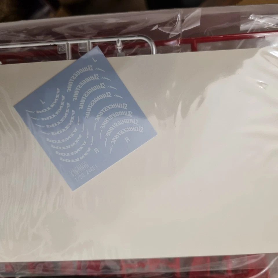 Fujimi GP30 1/20 Ferrari F2003-GA Italy GP - kit new - Immagine 4 di 4