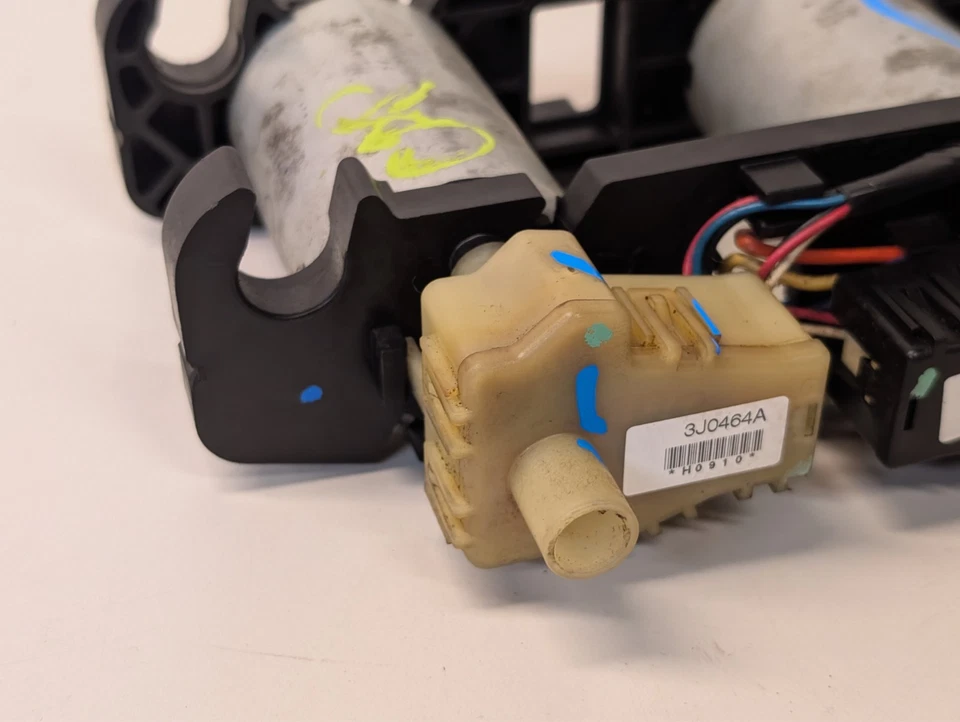 06-11 Cadillac DTS Front Left LH Driver Side Seat Track Motor W/ Memory L0060114 - Image 2 of 4