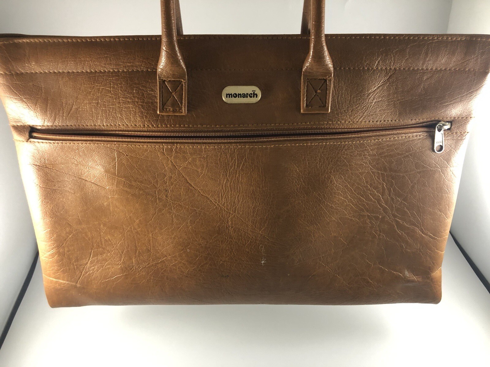 monarch Lt4 - image 2