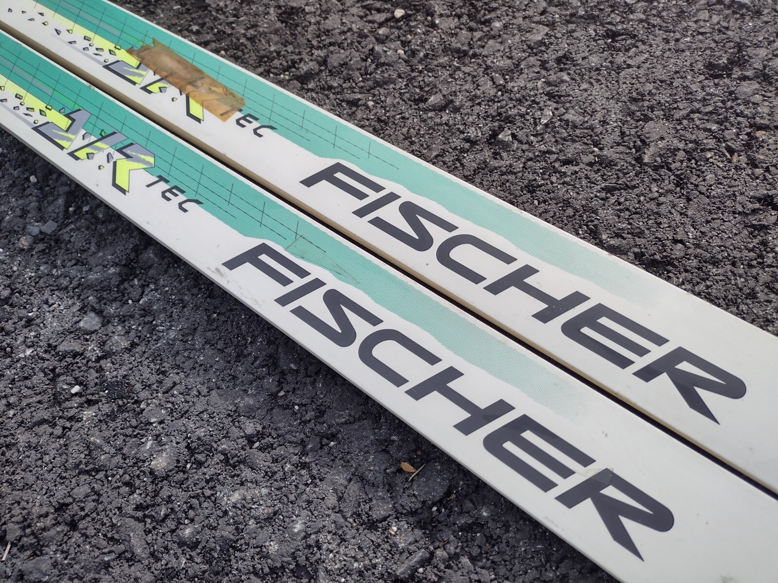 Fischer Crown 205cm Classic Waxless Cross Country Skis SNS Profil