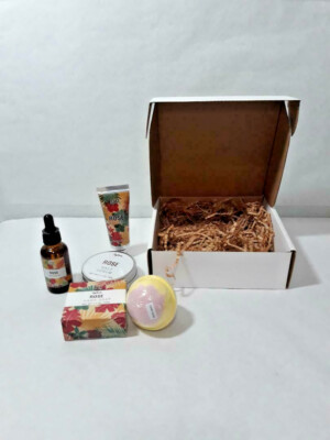 BFF Love Rose Bath Gift Box, 5 Pcs Home Spa Bath Set Travel Gifts ~