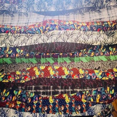 2 Yards Nicole Miller For Joann Fabrics Strips Patchwork Polyestere