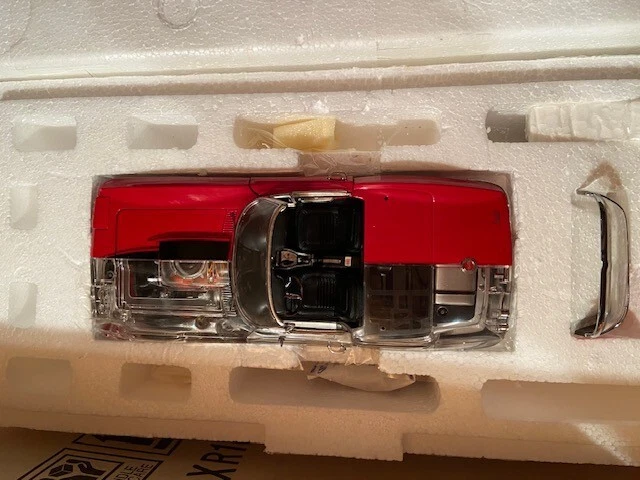 Danbury Mint 1967 Chevy Chevrolet Corvette Cut Away 1/24 NIB In box RARE - Image 4 of 4