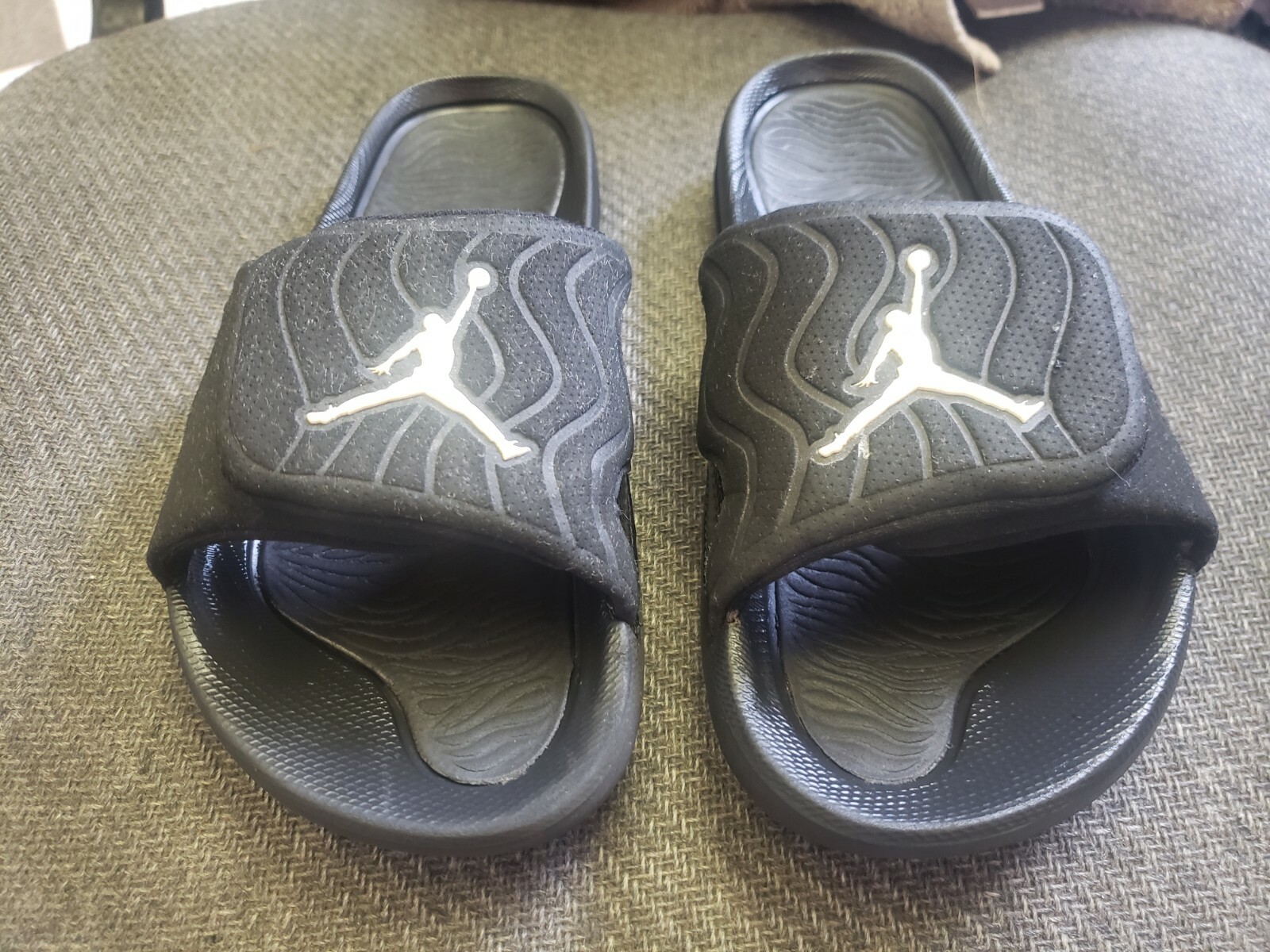 jordan hydro slides youth