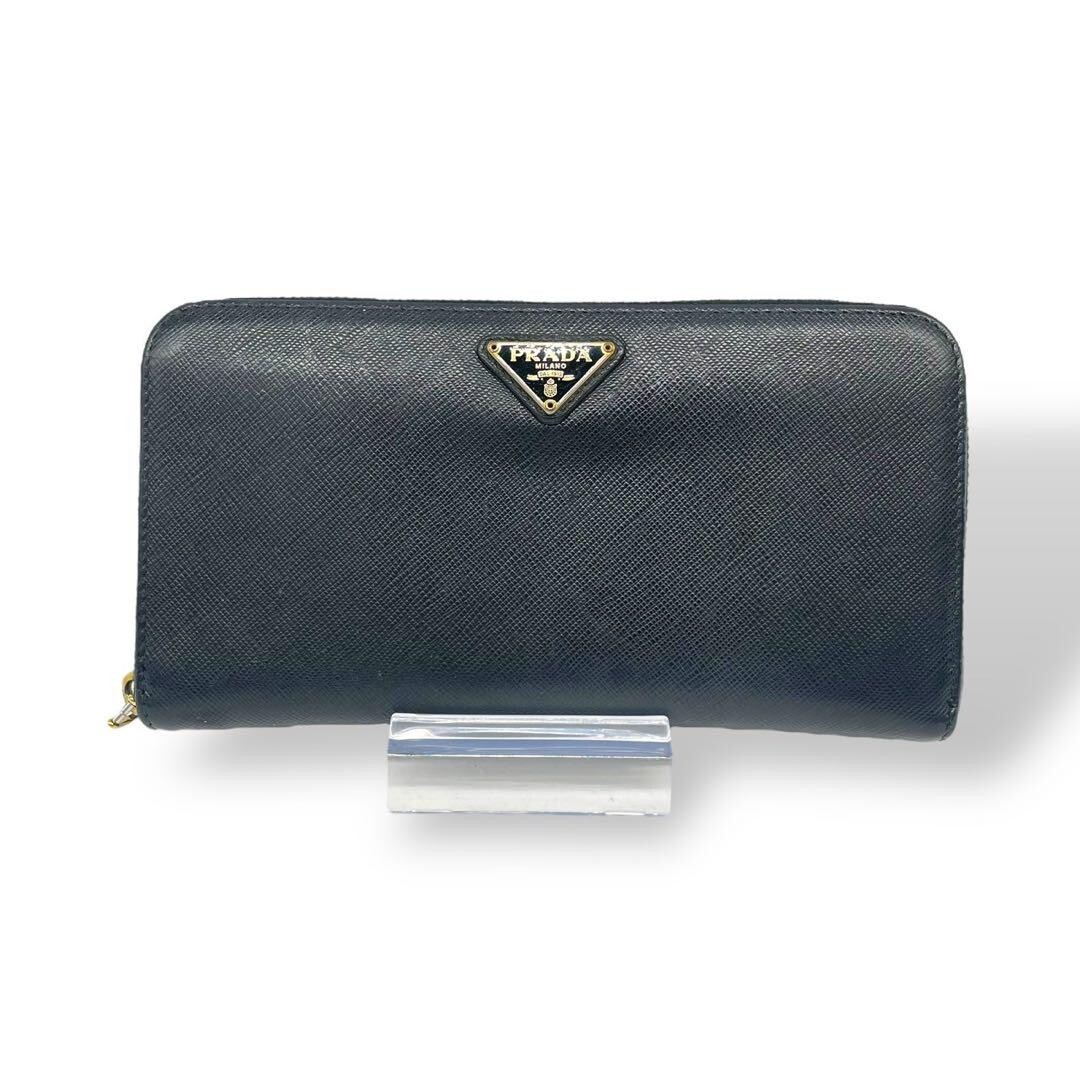 長財布 [Prada] Saffiano Leather Triangle Logo Wallet Black Prada triangle-logo Saffiano Leather Wallet | Black | FARFETCH
