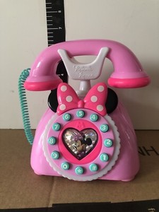 minnie mouse toy telephone