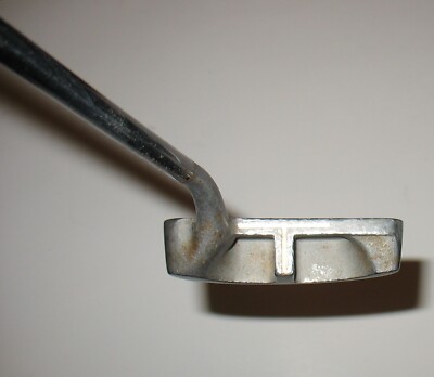 Putter T-Line USA 03 Modèle Talon - Blade, 33.5 Pouces, RH, Face Gravée (Occasion)