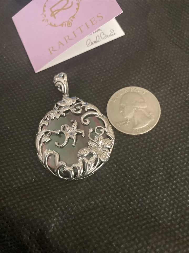 Colgante audaz de labradorita con pergamino de plata esterlina rarezas $799 Foto 3 de 3