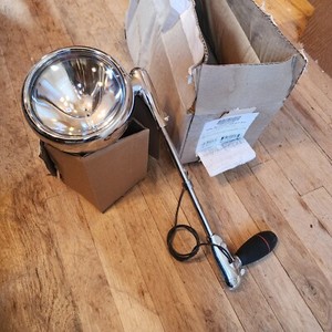 Unity Spotlight Handle & Housing Assembly – 5in Wire With Connector (Halogen)