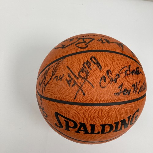 1997-98 Chicago Bulls NBA Champs Team Signed Game Basketball The Last Dance JSA - Picture 4 of 15