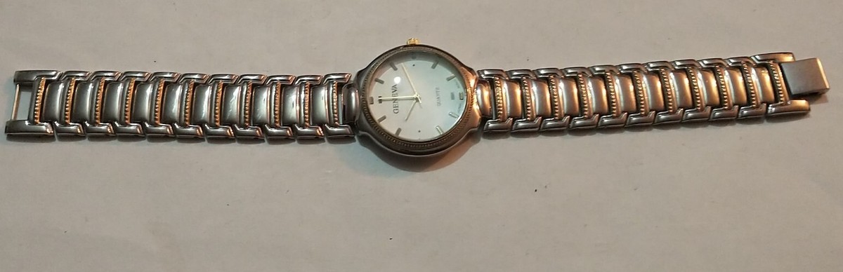 Geneva ladies Watch, Vintage, Stainless Steel *Non working condition * Geneva Vintage Watches Deals - New and used pre-owned Finds  main image 3