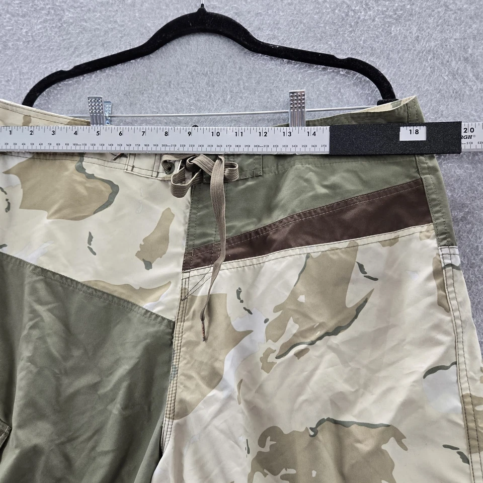 Pantalones Cortos Quiksilver Edition Hombres 36 Verde Traje de Baño Camuflaje Onda Logo Tablero Foto 4 de 4