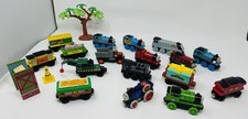 Thomas  Friends Wooden Railway Trains Lot Of 17 Wood Train Cars
