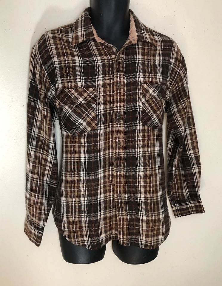 JC Penny’s Men’s Store Vintage Flannel Shirt Size Large Brown Plaid Two Pocket - Image 2 of 4