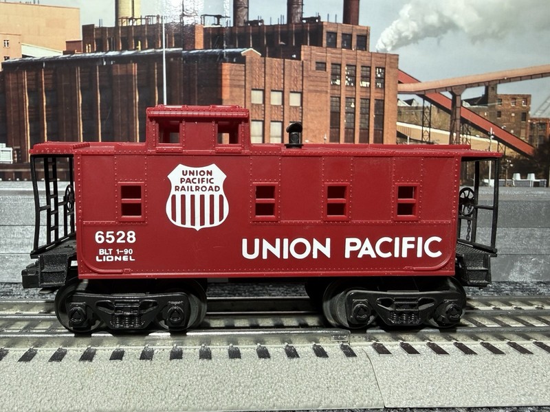 Lionel 6-16528 - Rare Union Pacific Red Caboose From 1990 Costco Exclusive Set