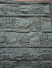 NEW HAND KNITTED BABY BLANKET