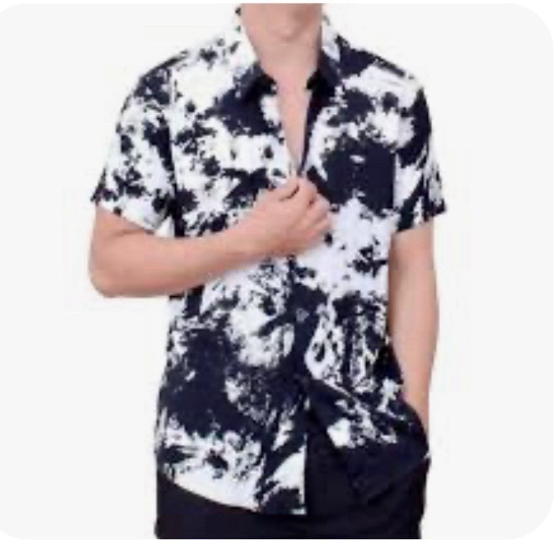 No Boundaries Vintage Vibes Printed Button-Down Collared Short Sleeve Polo Shirt