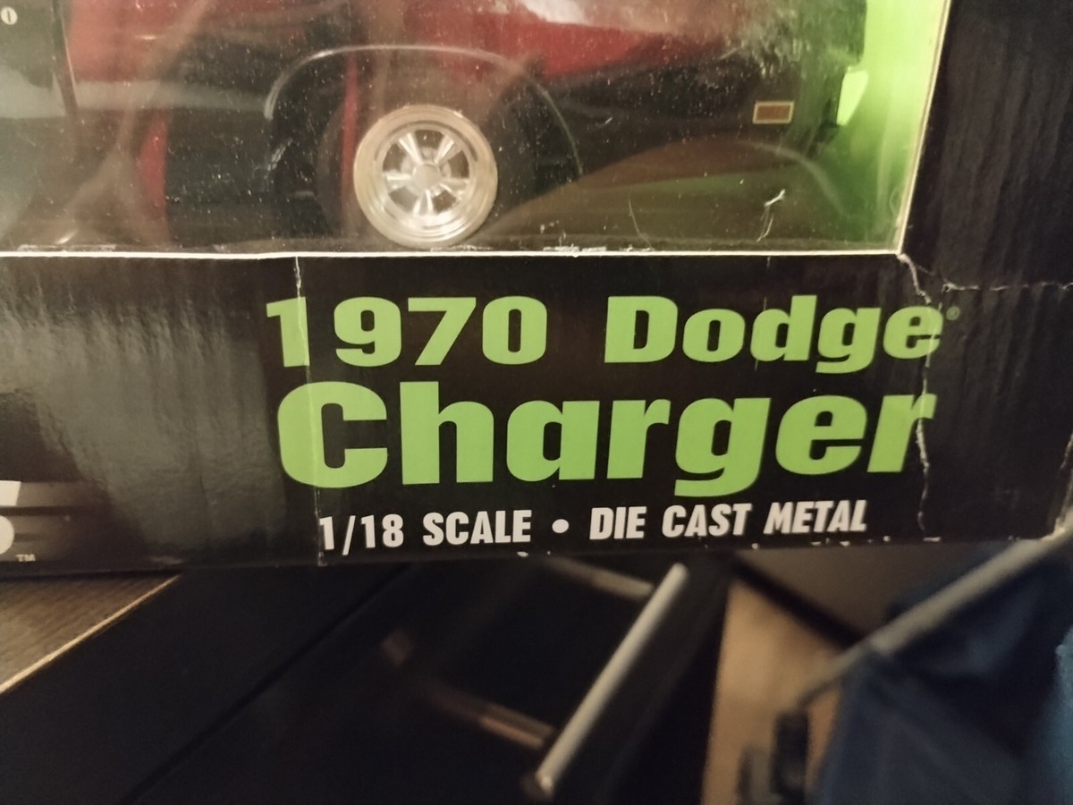 American Muscle Fast Furious 1:18 Scale Diecast 1970 Dodge