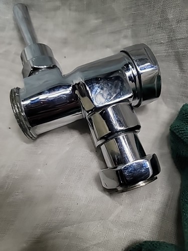 American Standard, Manual Flush Valve ( ONLY ) , 4.8LPF/ 1.28 GPF ,# 6047525 - Picture 5 of 5