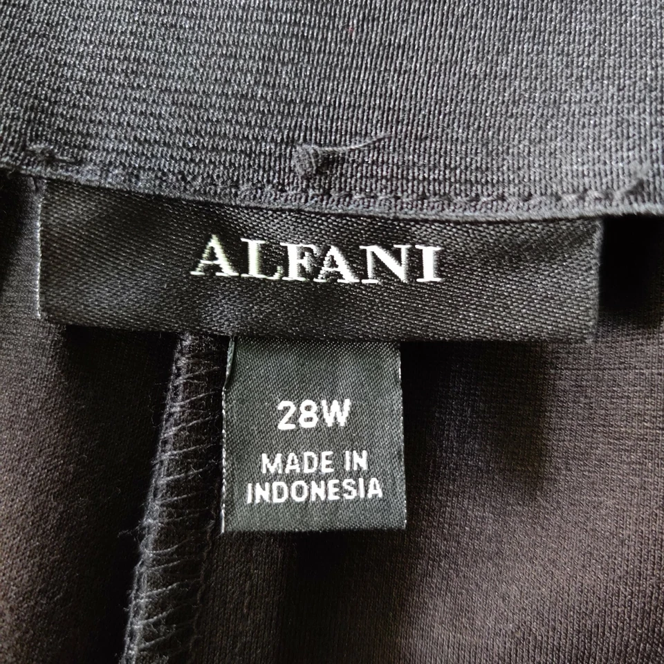 Alfani Women Deep Black Hollywood Ponte Flat Front Skinny Mid Rise Pant Size 28W - Image 3 of 4