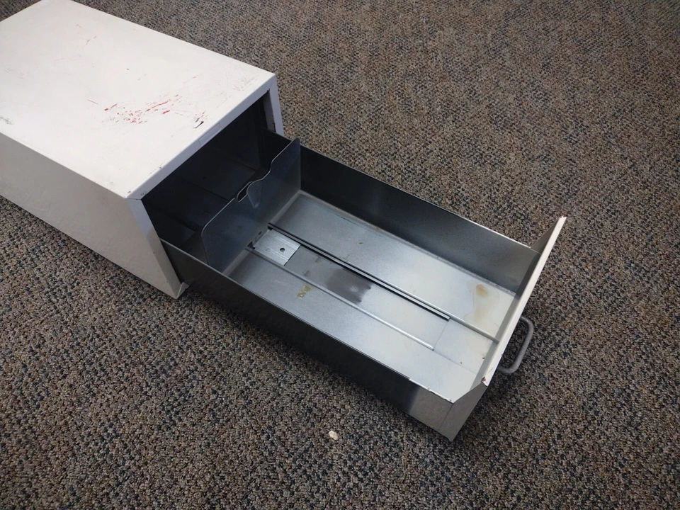 Archivador de tarjetas indexadas vintage, cajón individual, equipo industrial Foto 4 de 4