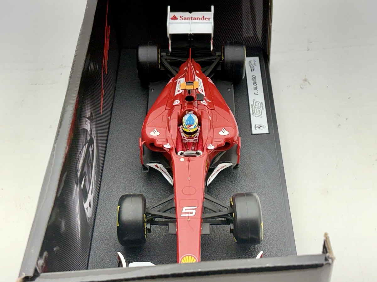 Ferrari 150 ITALIA F2011 Fernando Alonso 1/18 Diecast Car Model by