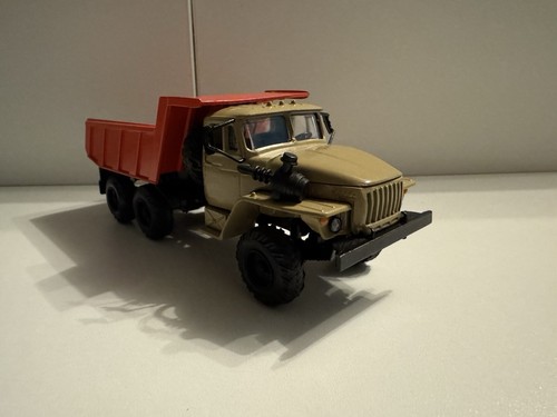 ELECON 1:43 URAL 55571 KIPPER MIT OVP - Bild 2 von 6