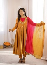 Ethnic Designer Roman Silk Salwar Kameez With Dupatta For Wedding Wear