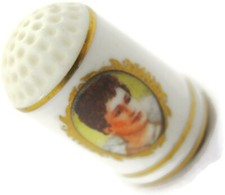 1978 Mary McKee Franklin Mint Fine Bone China Thimble Limited Edition