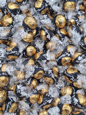 1 x 1000gr. Lindt Lindorkugeln 70% Kakaogehalt MHD 11.2026 !! (1000gr./28,98 )